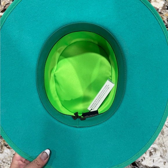 Dressed in LALA Lola Women's Hat - Picture 3 of 3